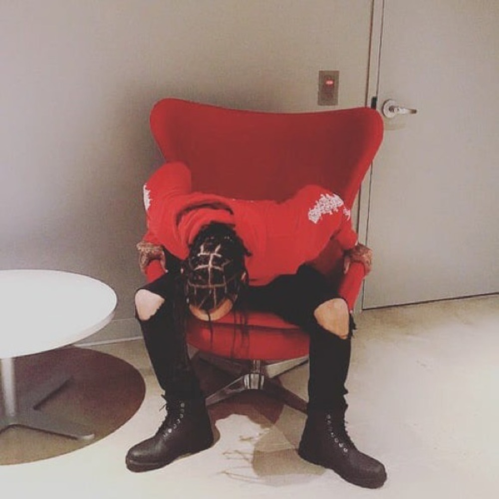 Meet your Posher, Zachary